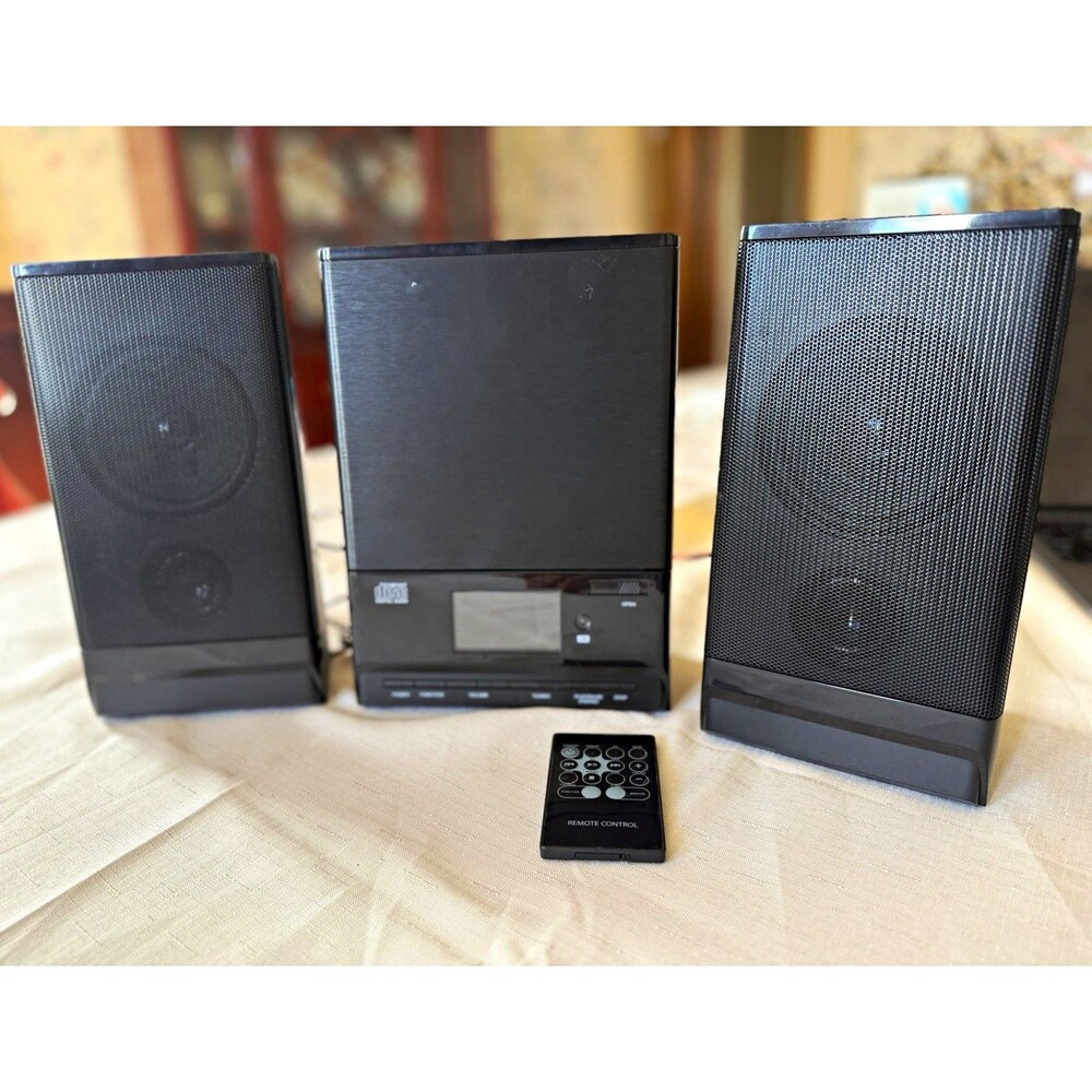 onn CD Mini Stereo System ONA17AA015 Bluetooth AM/FM CD AUX SD Remote Black